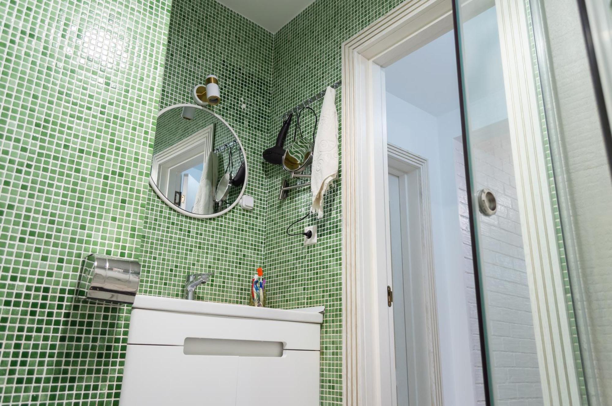 Комната С Двухместной Кроватью В Квартире С Общим Душем И Кухней, Double Room In A Guest Apartment, Camera La Cheie In Apartament Cu Dus Si Bucatarie Comuna 基希讷乌 外观 照片